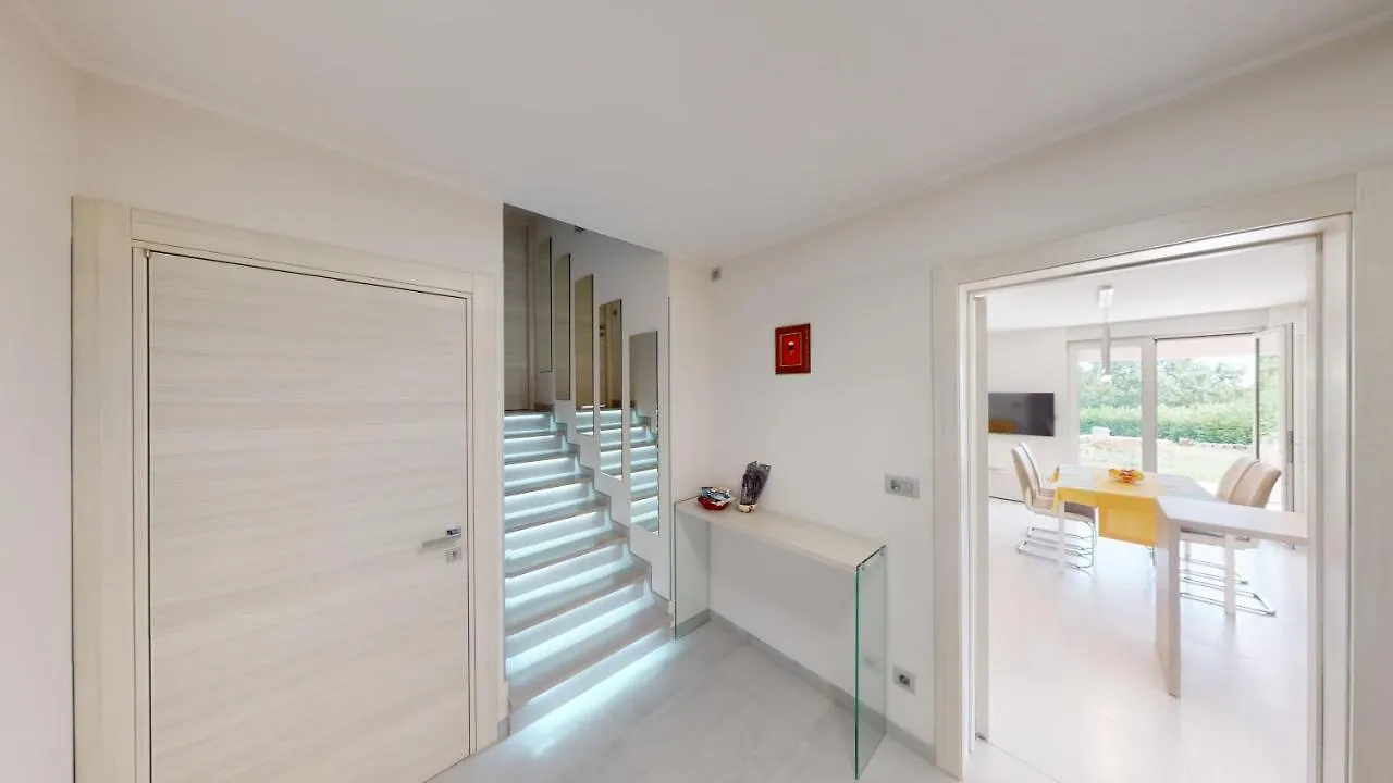 Design Apartment Emerald Viskovo