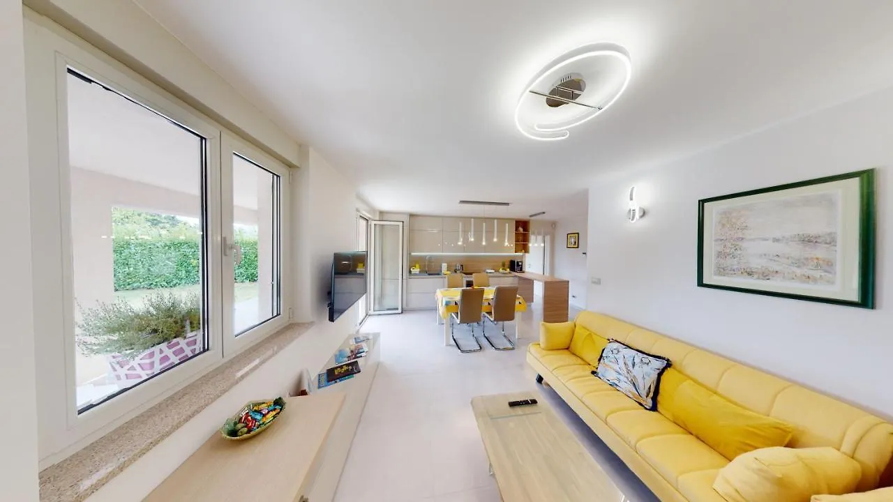 Design Apartment Emerald Viskovo